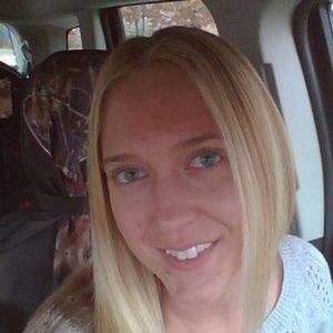 Meet your Posher, Lorianne